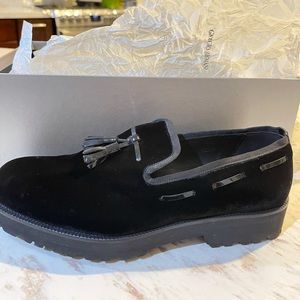 Giorgio Armani Black 6M , 100% authetic full box